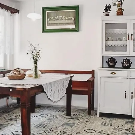 1827 * Skala