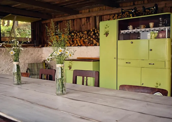 1827 Chalet